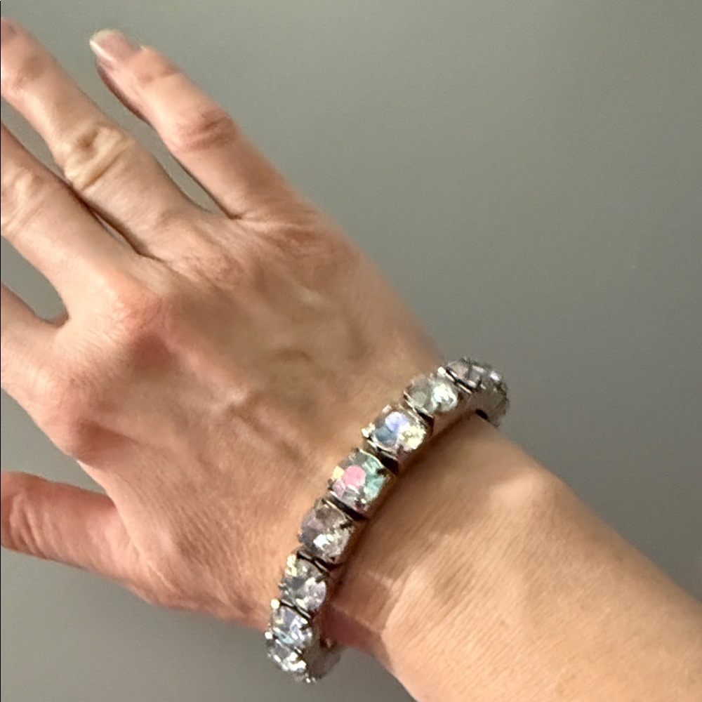 Elegant Large Crystal Stone Stretch Bracelet